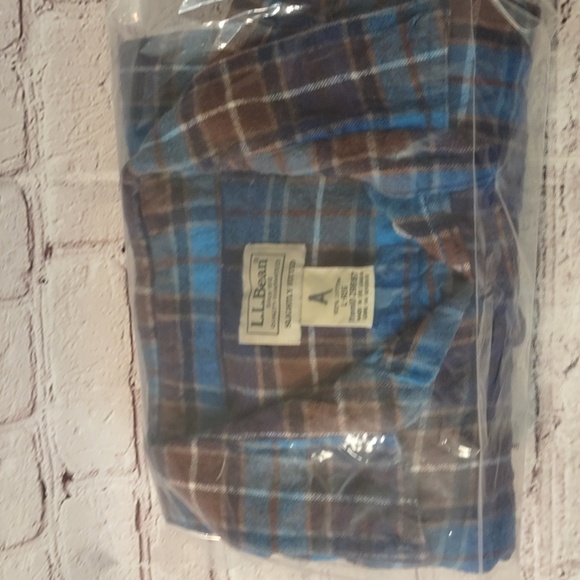 L.L. Bean Mens Vintage Slightly Fitted Plaid Flannel Button Down Purple Brown L - Picture 7 of 13